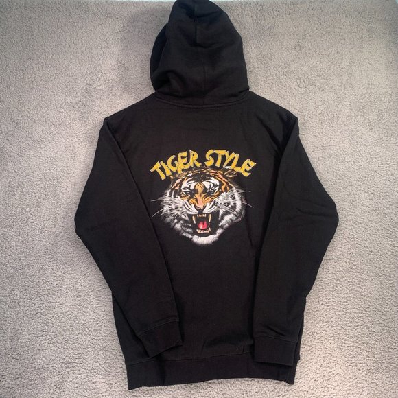 Mitchell & Ness x Wu Tang x Hulu Men's Hoodie Sweatshirt Black Size Medium NWT - Picture 7 of 12